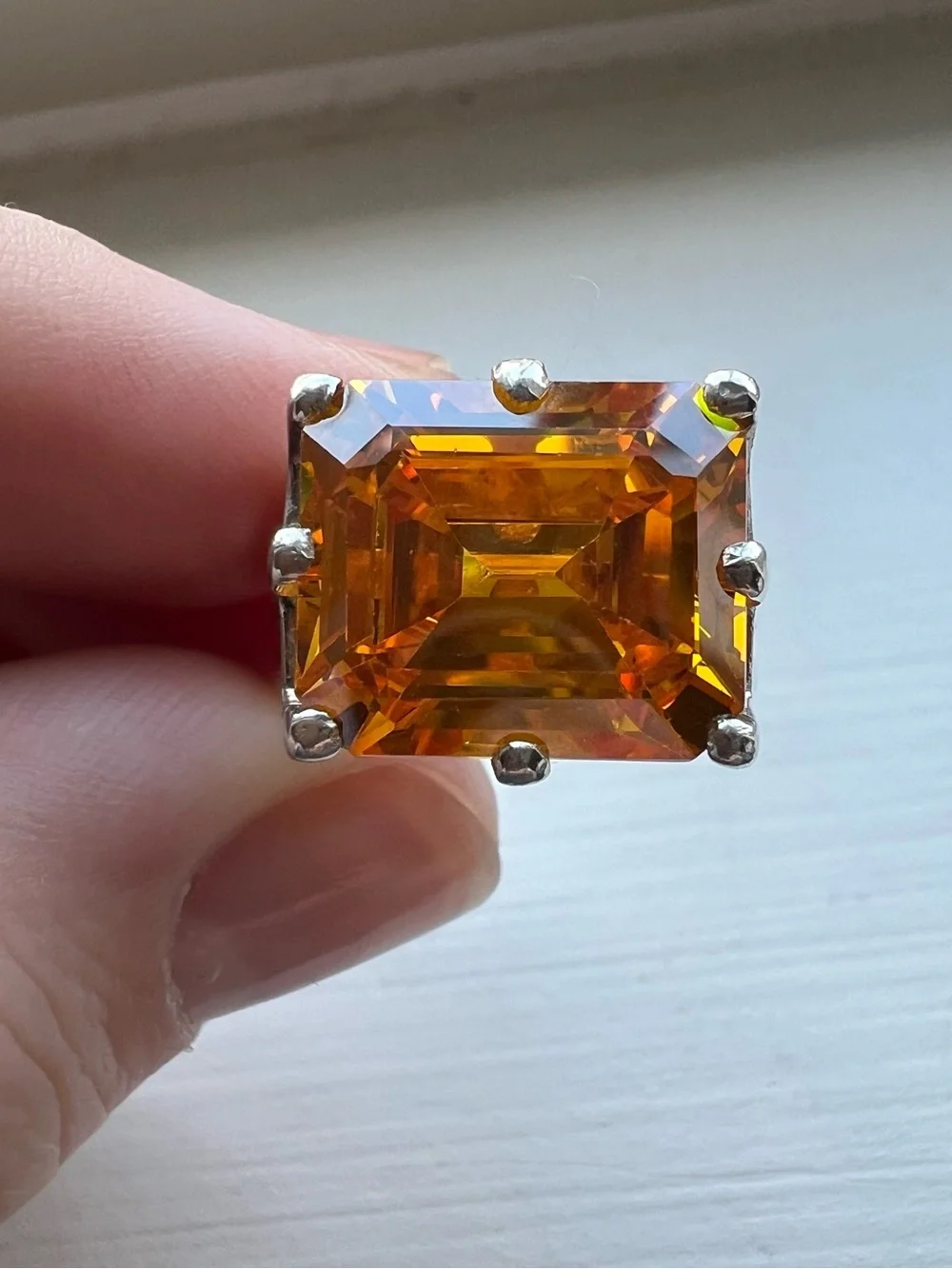 Vintage Sterling Silver Ring with Large Amber-Cut Yellow / Orange Stone 925